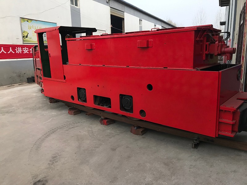 矿用蓄电池电机车